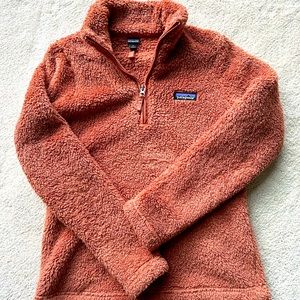Gorgeous rust orange Los Gatos Patagonia fuzzy fleece pullover sweater zip up